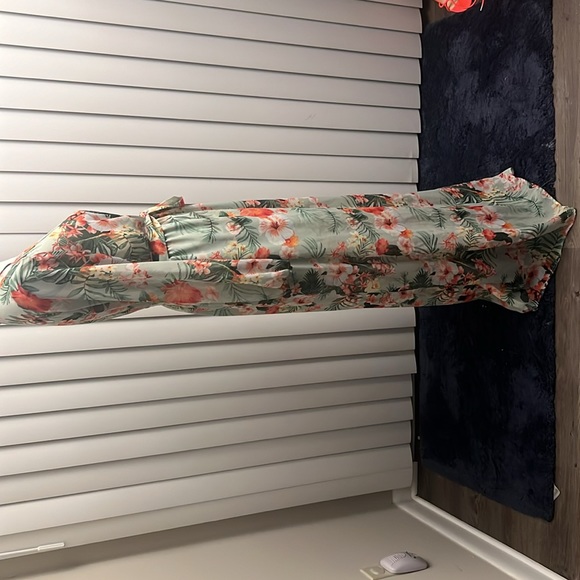 Fashion Nova Spring Maxi Dress - Perfect for EASTER! - Picture 6 of 10